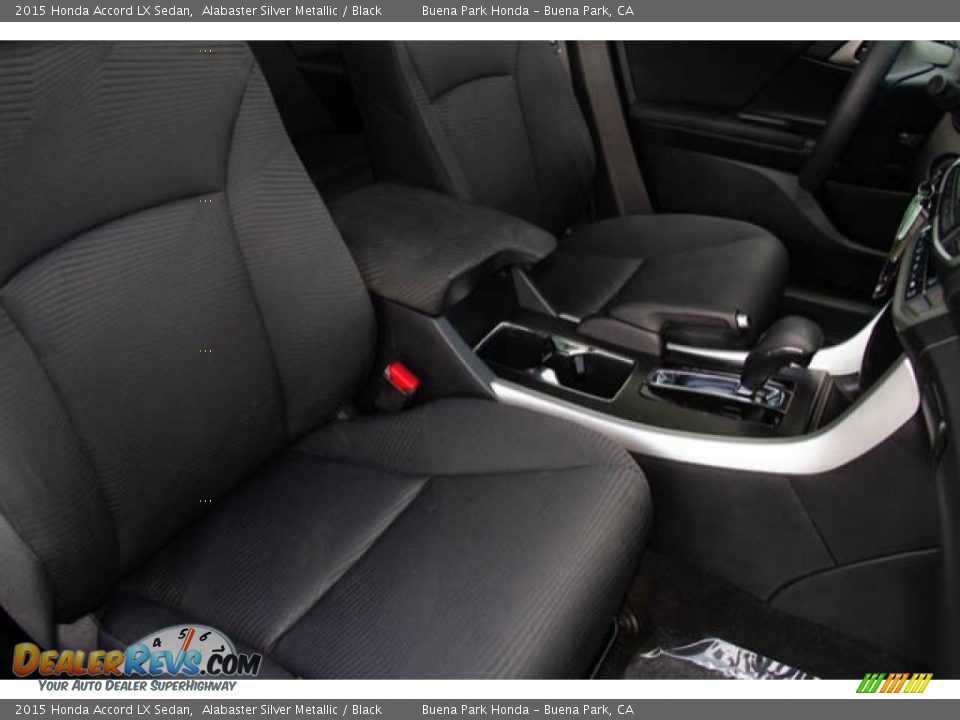 2015 Honda Accord LX Sedan Alabaster Silver Metallic / Black Photo #21