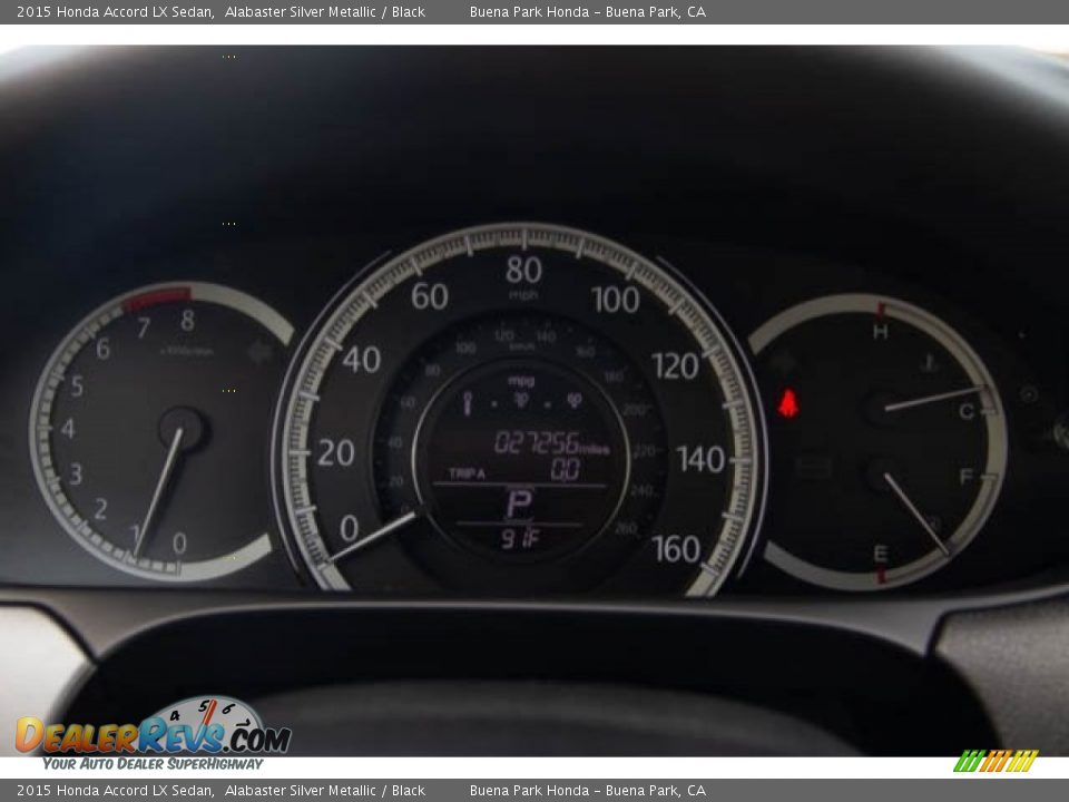 2015 Honda Accord LX Sedan Alabaster Silver Metallic / Black Photo #24