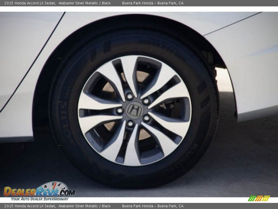 2015 Honda Accord LX Sedan Alabaster Silver Metallic / Black Photo #33