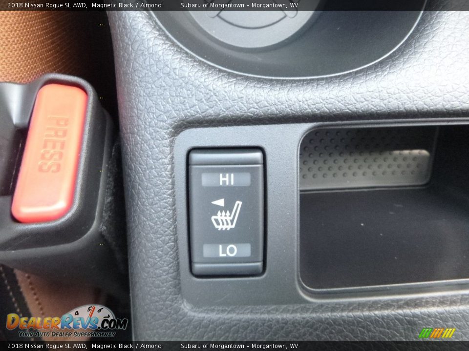 2018 Nissan Rogue SL AWD Magnetic Black / Almond Photo #20