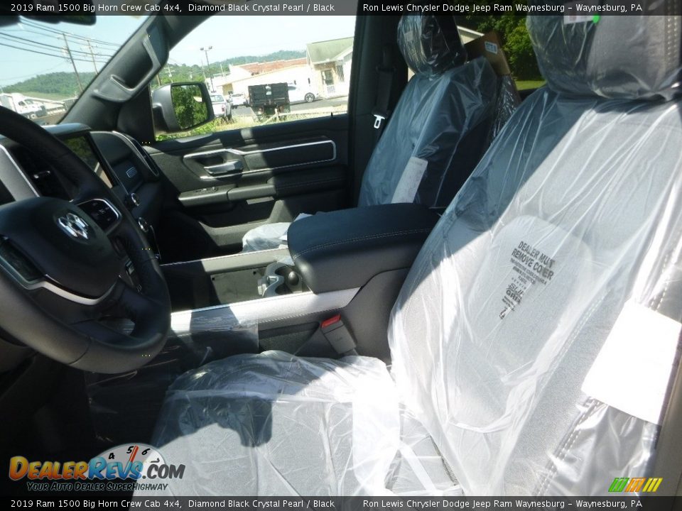 2019 Ram 1500 Big Horn Crew Cab 4x4 Diamond Black Crystal Pearl / Black Photo #13