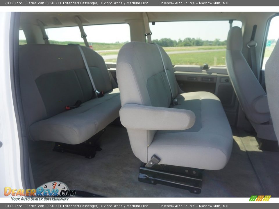 2013 Ford E Series Van E350 XLT Extended Passenger Oxford White / Medium Flint Photo #7