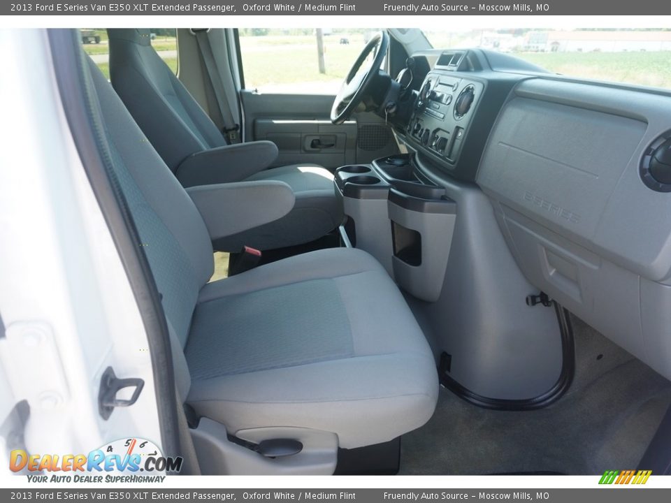 2013 Ford E Series Van E350 XLT Extended Passenger Oxford White / Medium Flint Photo #9