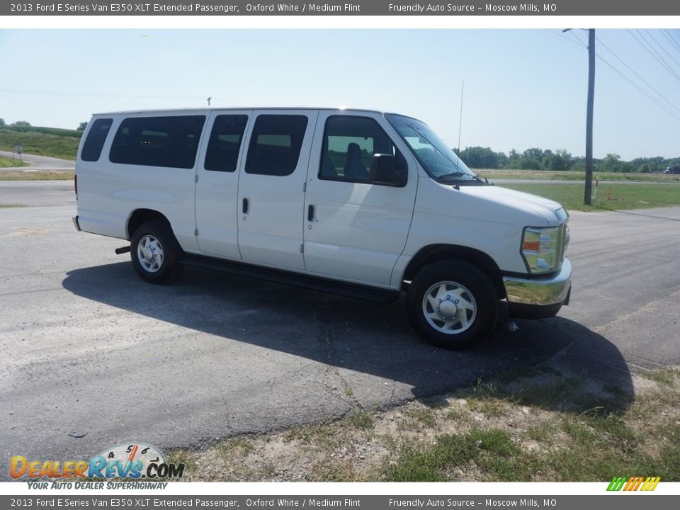 2013 Ford E Series Van E350 XLT Extended Passenger Oxford White / Medium Flint Photo #10