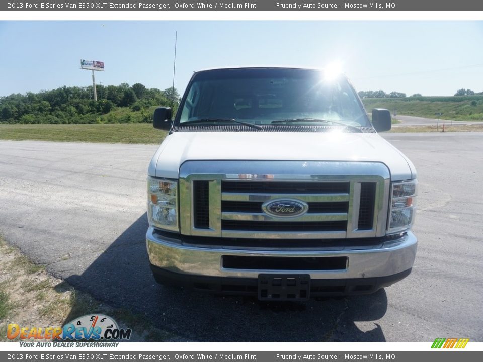 2013 Ford E Series Van E350 XLT Extended Passenger Oxford White / Medium Flint Photo #13