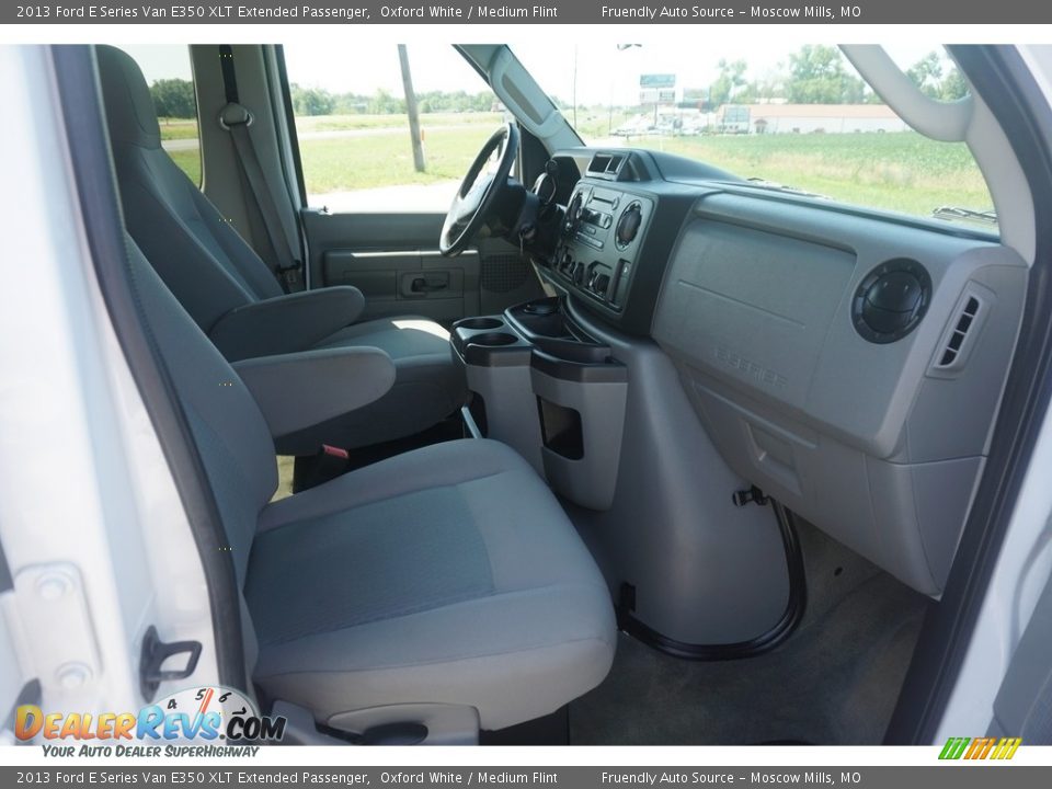 2013 Ford E Series Van E350 XLT Extended Passenger Oxford White / Medium Flint Photo #14