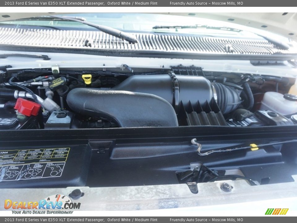 2013 Ford E Series Van E350 XLT Extended Passenger Oxford White / Medium Flint Photo #28