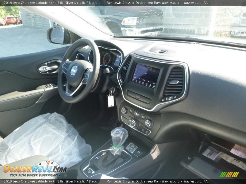 2019 Jeep Cherokee Latitude 4x4 Billet Silver Metallic / Black Photo #12