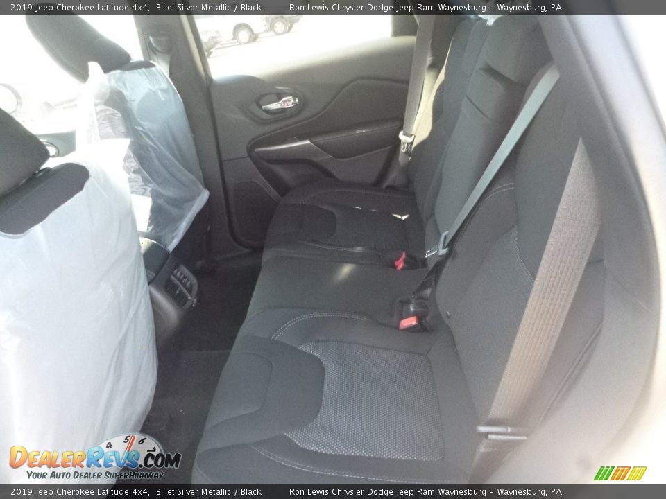 2019 Jeep Cherokee Latitude 4x4 Billet Silver Metallic / Black Photo #14