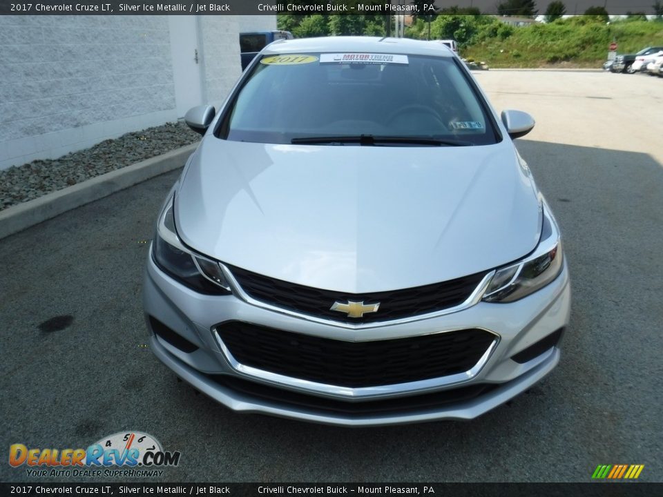 2017 Chevrolet Cruze LT Silver Ice Metallic / Jet Black Photo #4