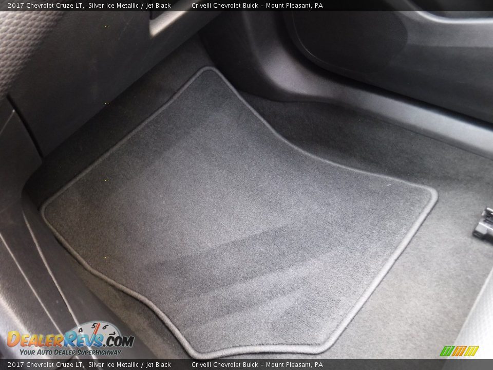 2017 Chevrolet Cruze LT Silver Ice Metallic / Jet Black Photo #25
