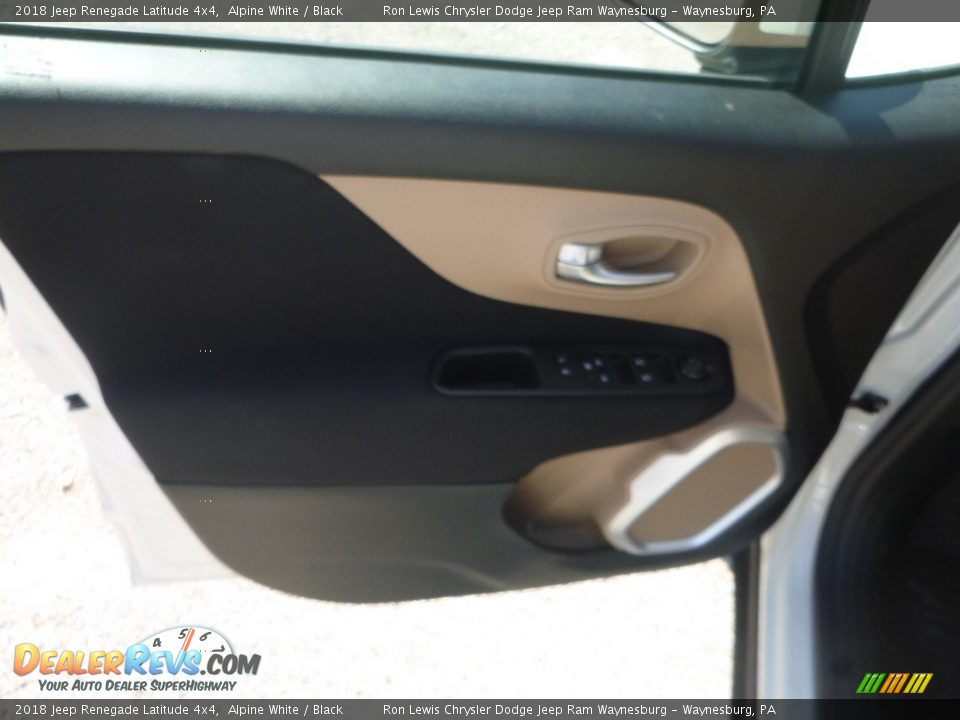 2018 Jeep Renegade Latitude 4x4 Alpine White / Black Photo #13