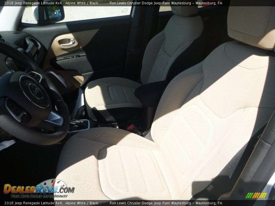 2018 Jeep Renegade Latitude 4x4 Alpine White / Black Photo #14