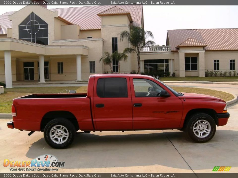 2001 Dodge Dakota Sport Quad Cab Flame Red / Dark Slate Gray Photo #2