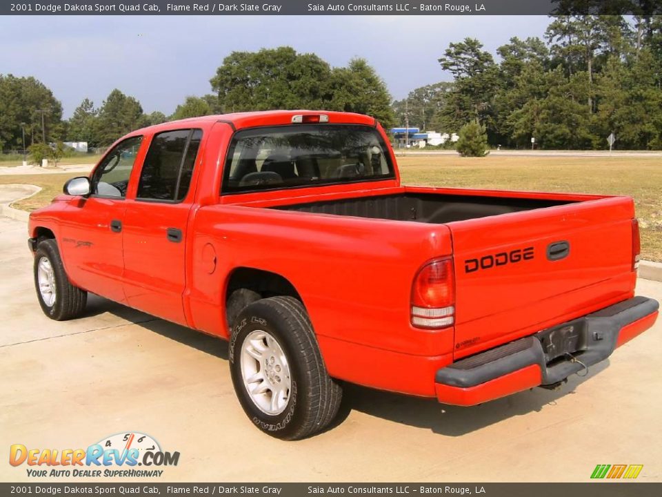 2001 Dodge Dakota Sport Quad Cab Flame Red / Dark Slate Gray Photo #5