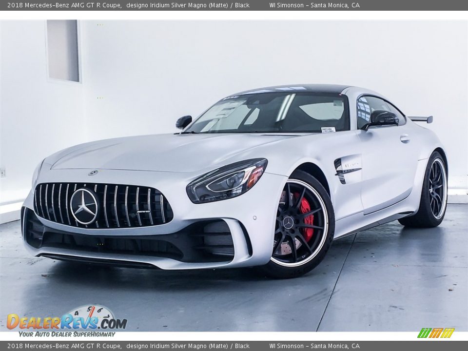 Front 3/4 View of 2018 Mercedes-Benz AMG GT R Coupe Photo #13