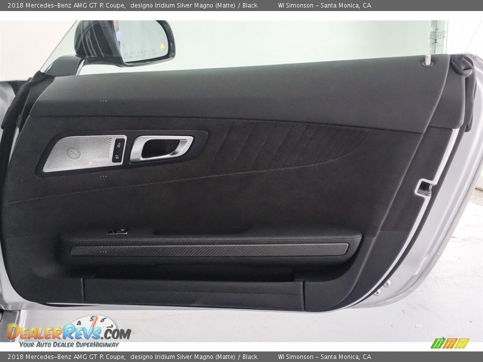 Door Panel of 2018 Mercedes-Benz AMG GT R Coupe Photo #26
