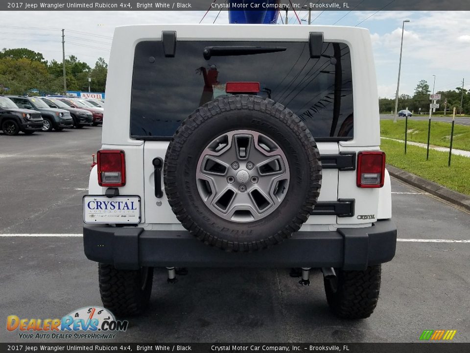 2017 Jeep Wrangler Unlimited Rubicon 4x4 Bright White / Black Photo #4