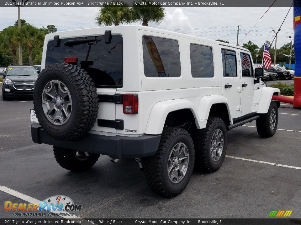 2017 Jeep Wrangler Unlimited Rubicon 4x4 Bright White / Black Photo #5