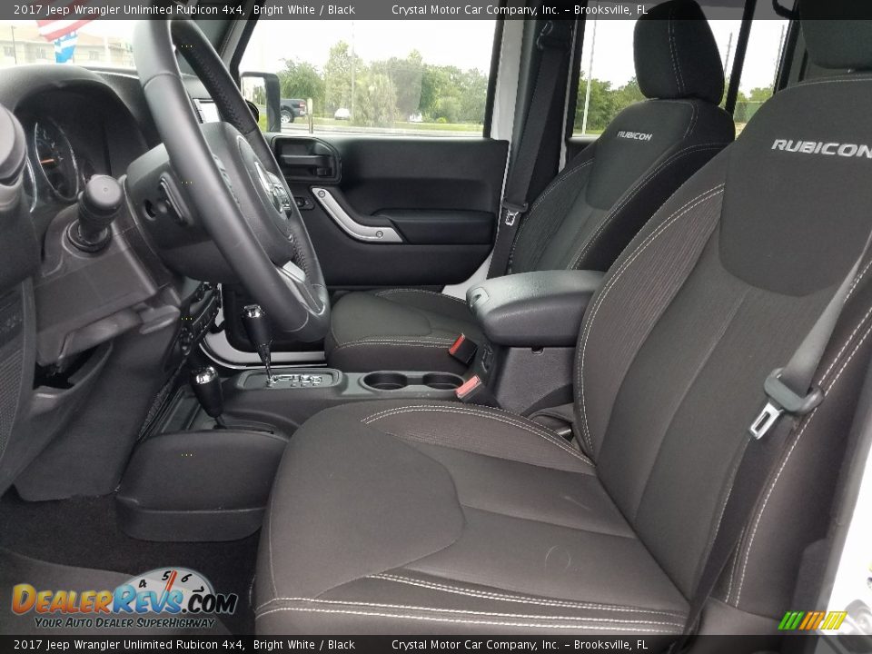 2017 Jeep Wrangler Unlimited Rubicon 4x4 Bright White / Black Photo #9