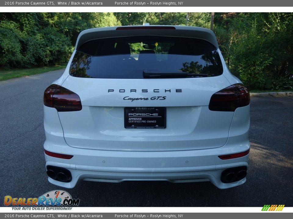 2016 Porsche Cayenne GTS White / Black w/Alcantara Photo #5
