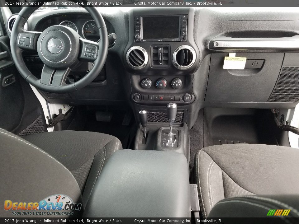 2017 Jeep Wrangler Unlimited Rubicon 4x4 Bright White / Black Photo #14