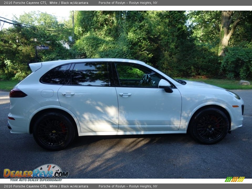2016 Porsche Cayenne GTS White / Black w/Alcantara Photo #7