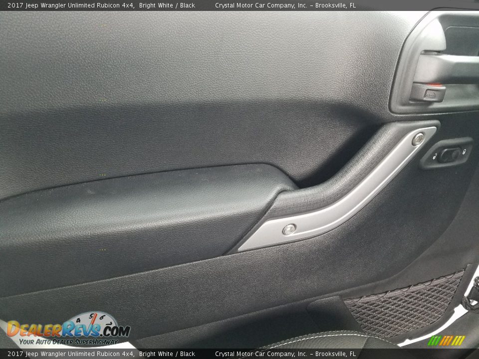 2017 Jeep Wrangler Unlimited Rubicon 4x4 Bright White / Black Photo #18