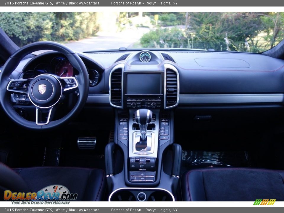 2016 Porsche Cayenne GTS White / Black w/Alcantara Photo #14