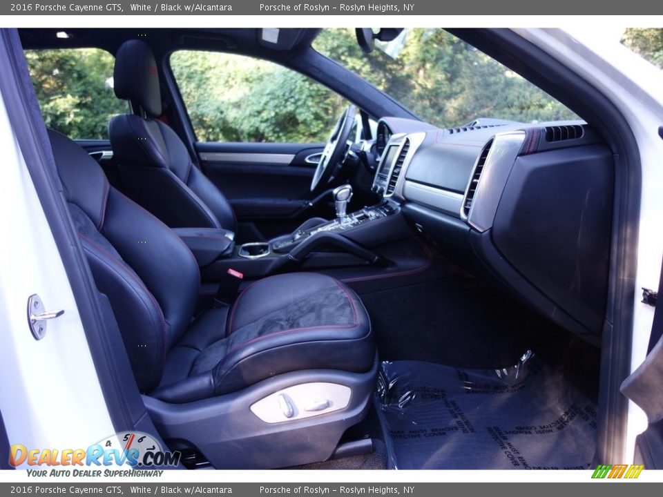 2016 Porsche Cayenne GTS White / Black w/Alcantara Photo #18