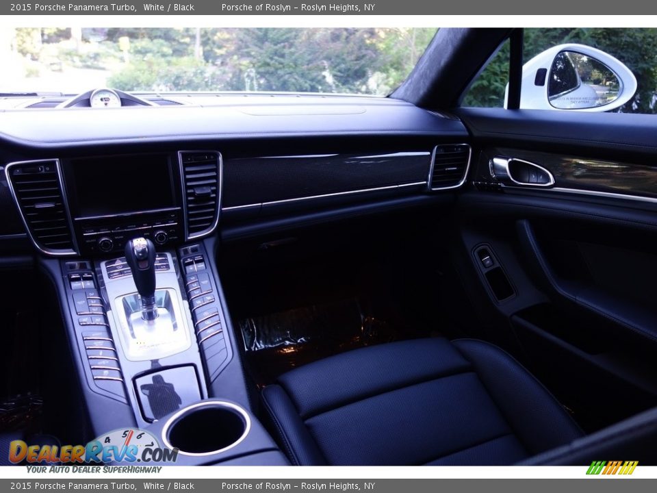 2015 Porsche Panamera Turbo White / Black Photo #15