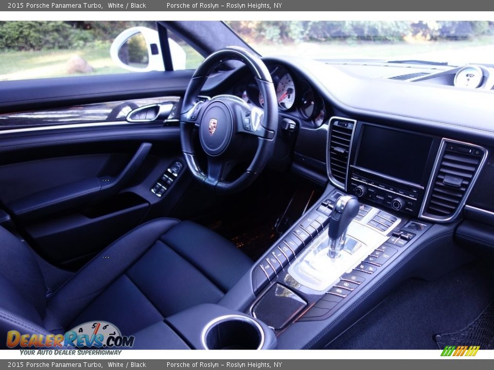2015 Porsche Panamera Turbo White / Black Photo #17