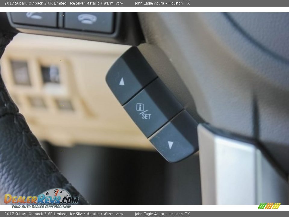 2017 Subaru Outback 3.6R Limited Ice Silver Metallic / Warm Ivory Photo #36