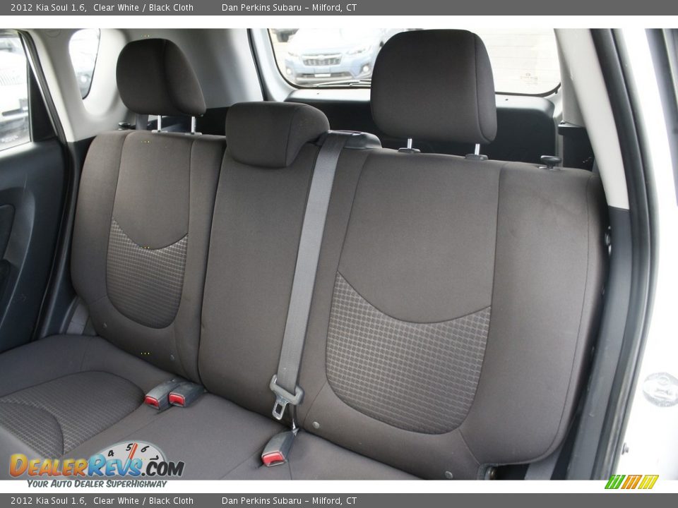 2012 Kia Soul 1.6 Clear White / Black Cloth Photo #14