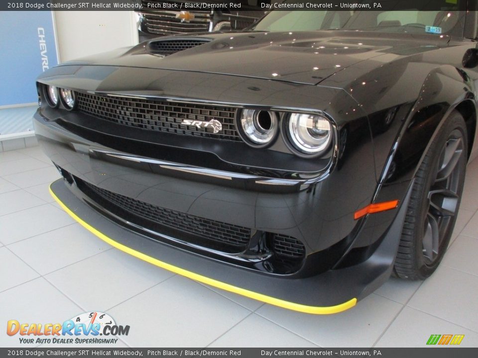 2018 Dodge Challenger SRT Hellcat Widebody Logo Photo #11