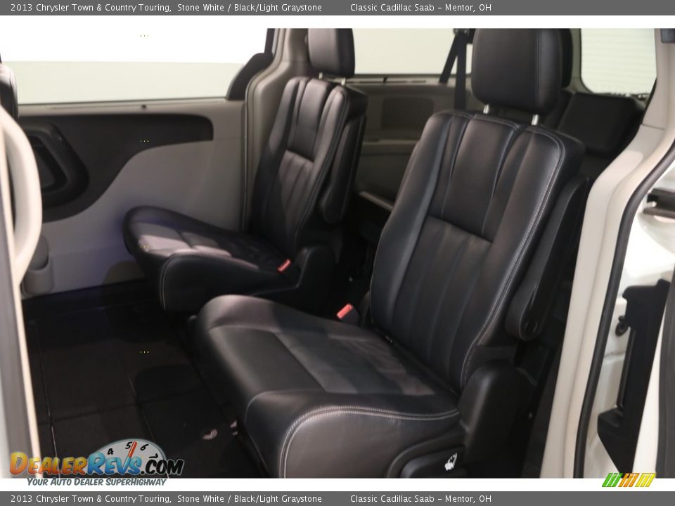 2013 Chrysler Town & Country Touring Stone White / Black/Light Graystone Photo #19