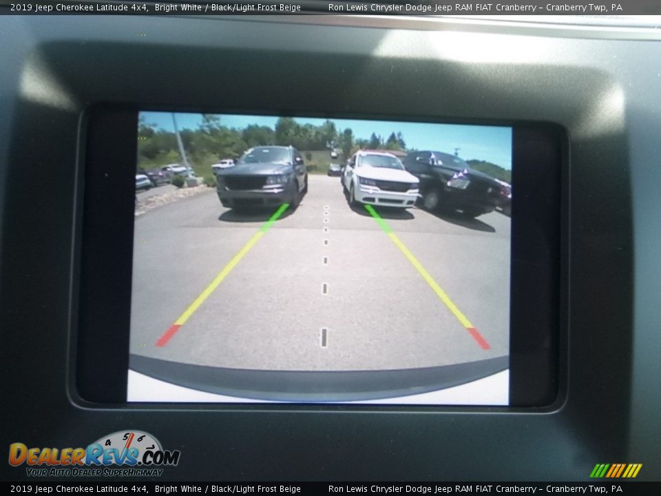 2019 Jeep Cherokee Latitude 4x4 Bright White / Black/Light Frost Beige Photo #18