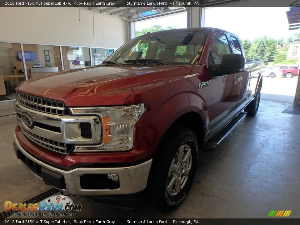 2018 Ford F150 XLT SuperCab 4x4 Ruby Red / Earth Gray Photo #4