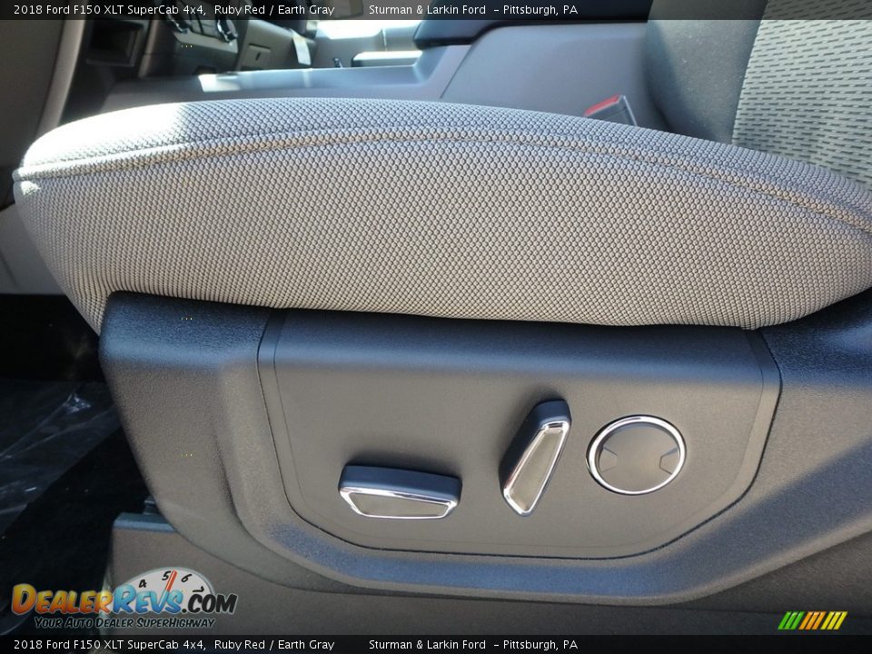 2018 Ford F150 XLT SuperCab 4x4 Ruby Red / Earth Gray Photo #11