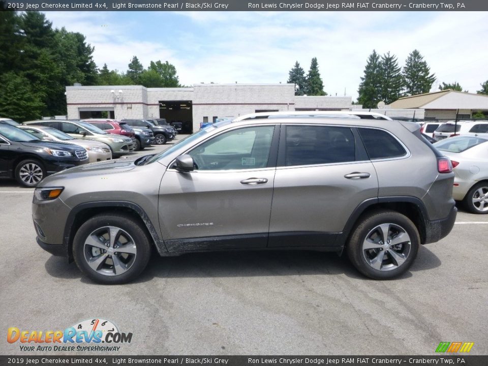 2019 Jeep Cherokee Limited 4x4 Light Brownstone Pearl / Black/Ski Grey Photo #2