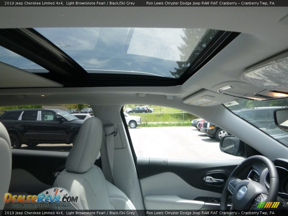 2019 Jeep Cherokee Limited 4x4 Light Brownstone Pearl / Black/Ski Grey Photo #12