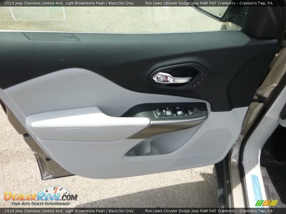2019 Jeep Cherokee Limited 4x4 Light Brownstone Pearl / Black/Ski Grey Photo #15
