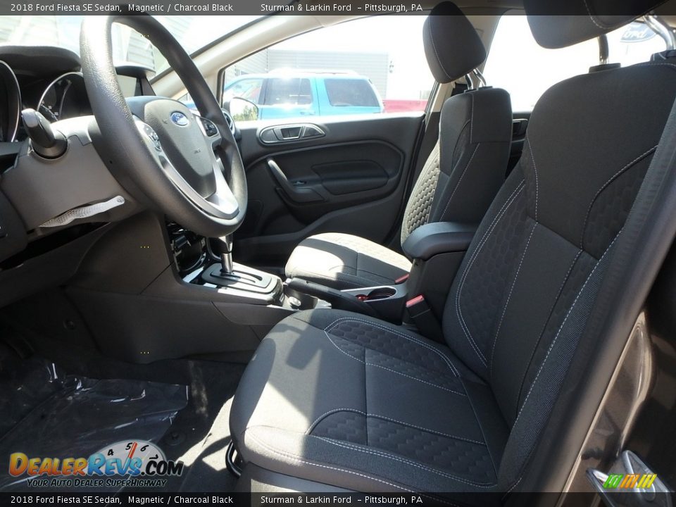 2018 Ford Fiesta SE Sedan Magnetic / Charcoal Black Photo #6