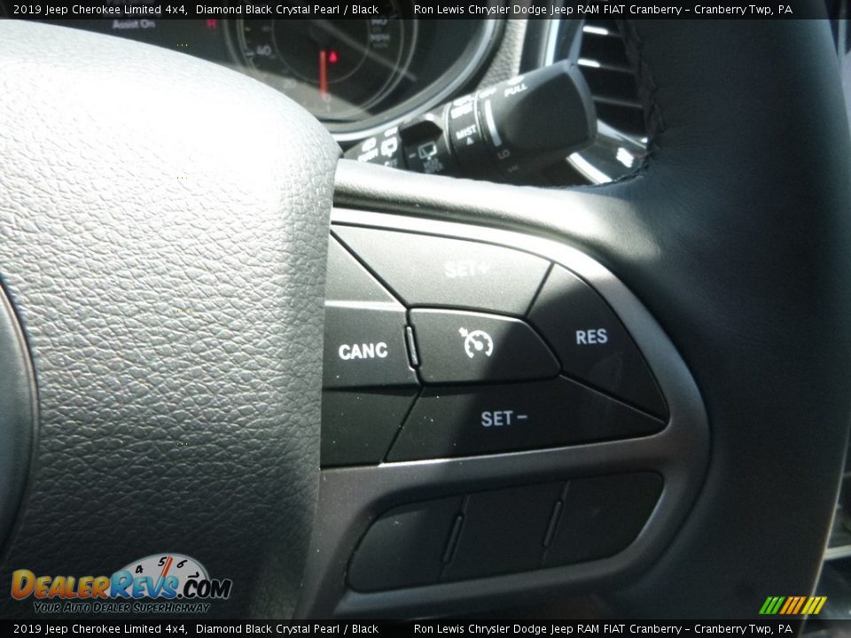 2019 Jeep Cherokee Limited 4x4 Diamond Black Crystal Pearl / Black Photo #20