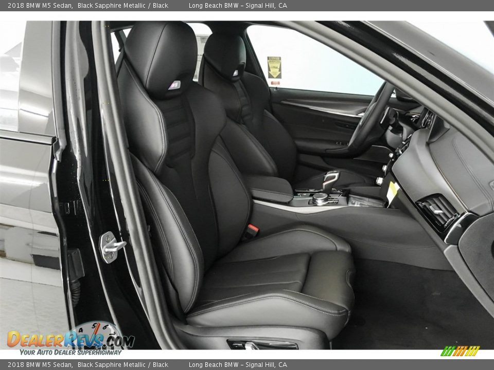 Black Interior - 2018 BMW M5 Sedan Photo #2