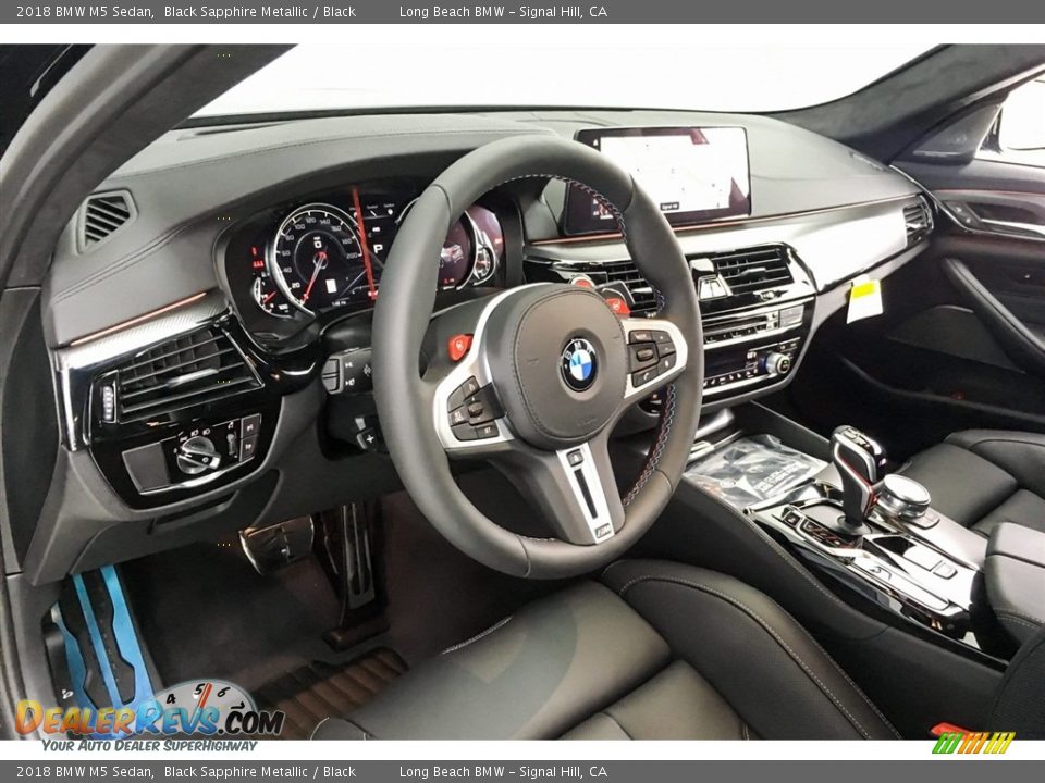 Dashboard of 2018 BMW M5 Sedan Photo #5