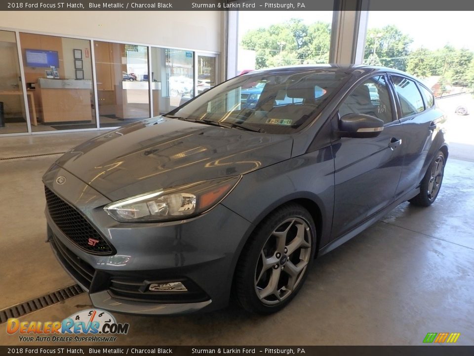 2018 Ford Focus ST Hatch Blue Metallic / Charcoal Black Photo #4