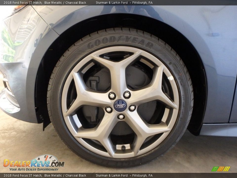 2018 Ford Focus ST Hatch Blue Metallic / Charcoal Black Photo #5