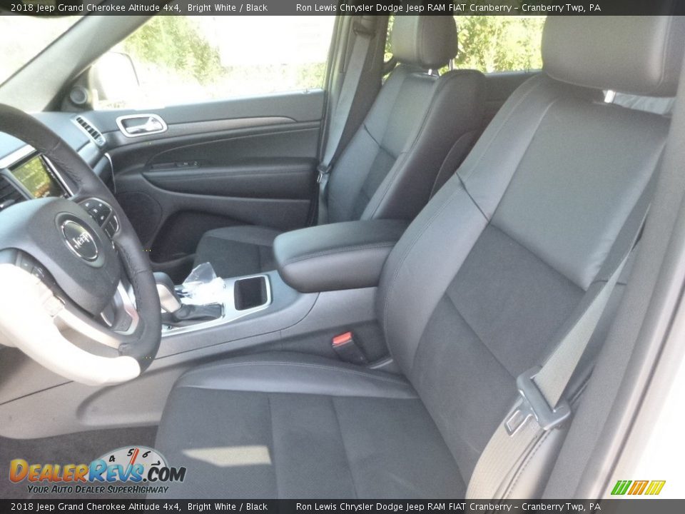 2018 Jeep Grand Cherokee Altitude 4x4 Bright White / Black Photo #14