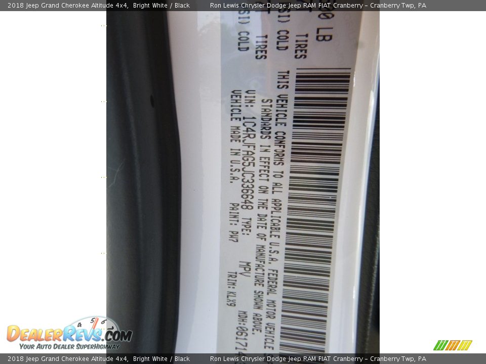 2018 Jeep Grand Cherokee Altitude 4x4 Bright White / Black Photo #15